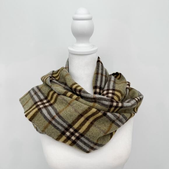 Burberry Scarf Lambswool Nova Check Plaid Green Beige Winter Authentic Fringe - Picture 1 of 6